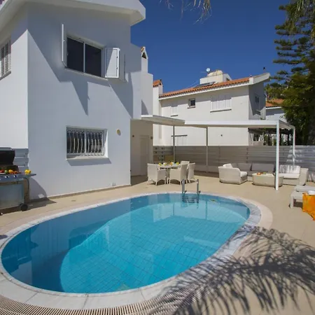 Villa The Ultimate Guide To Renting Your Luxury 4 Bedroom Villa Near The Beach, Protaras Villa 1527