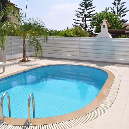 The Ultimate Guide To Renting Your Luxury 4 Bedroom Villa Near The Beach, Protaras Villa 1527 Villa *