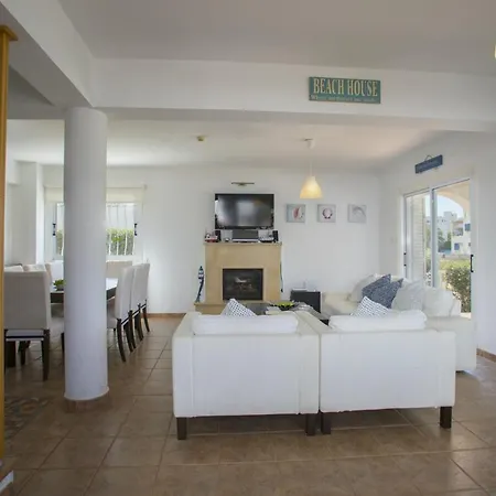The Ultimate Guide To Renting Your Luxury 4 Bedroom Villa Near The Beach, Protaras Villa 1527 Villa